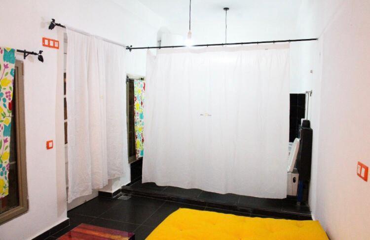 Hostal Valencia - Private Room With Bathroom Chefchaouen Exteriör bild