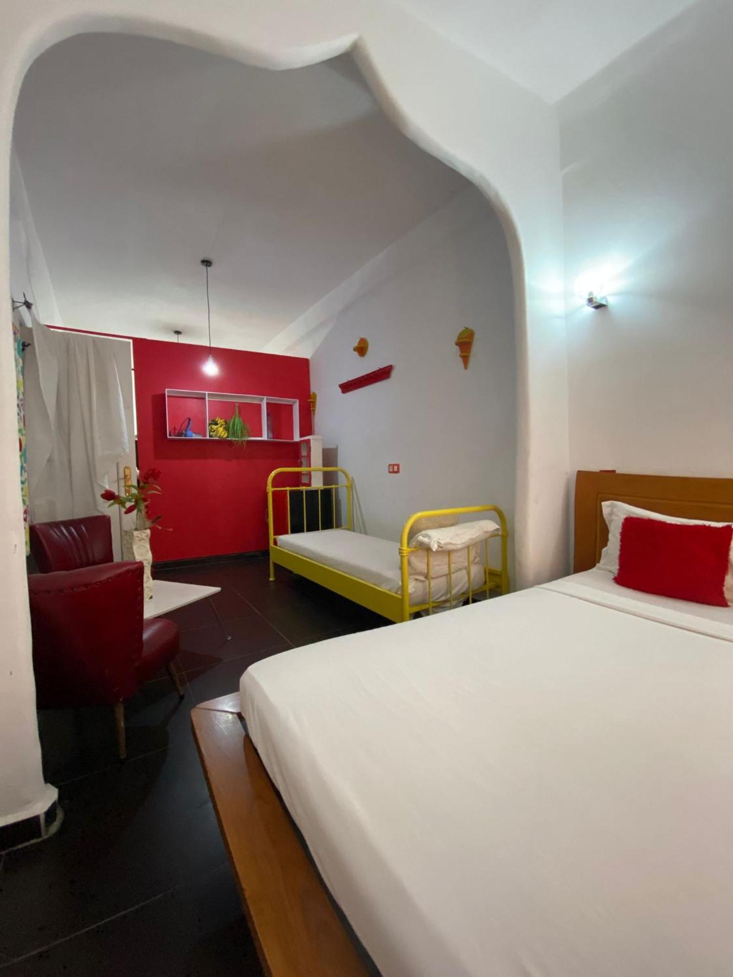 Hostal Valencia - Private Room With Bathroom Chefchaouen Exteriör bild